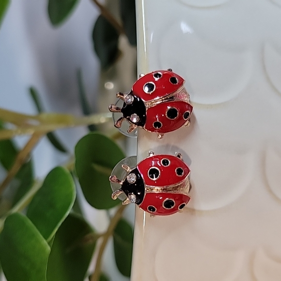 Ladybug Stud Earrings, crystal eyes - Picture 2 of 6